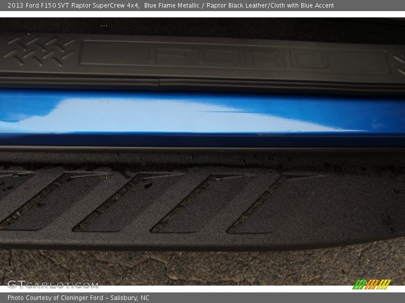 Blue Flame Metallic / Raptor Black Leather/Cloth with Blue Accent 2013 Ford F150 SVT Raptor SuperCrew 4x4