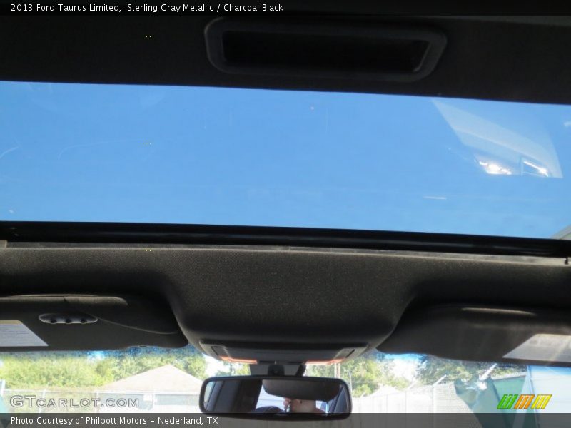 Sterling Gray Metallic / Charcoal Black 2013 Ford Taurus Limited