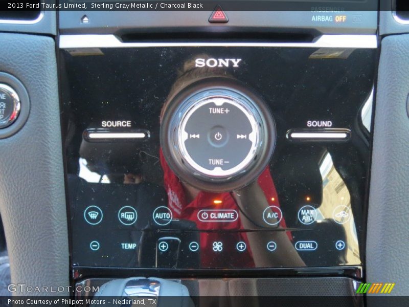 Sterling Gray Metallic / Charcoal Black 2013 Ford Taurus Limited