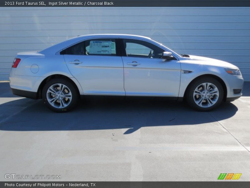 Ingot Silver Metallic / Charcoal Black 2013 Ford Taurus SEL