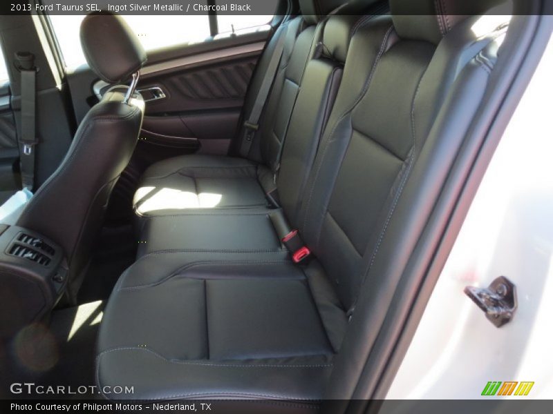 Ingot Silver Metallic / Charcoal Black 2013 Ford Taurus SEL