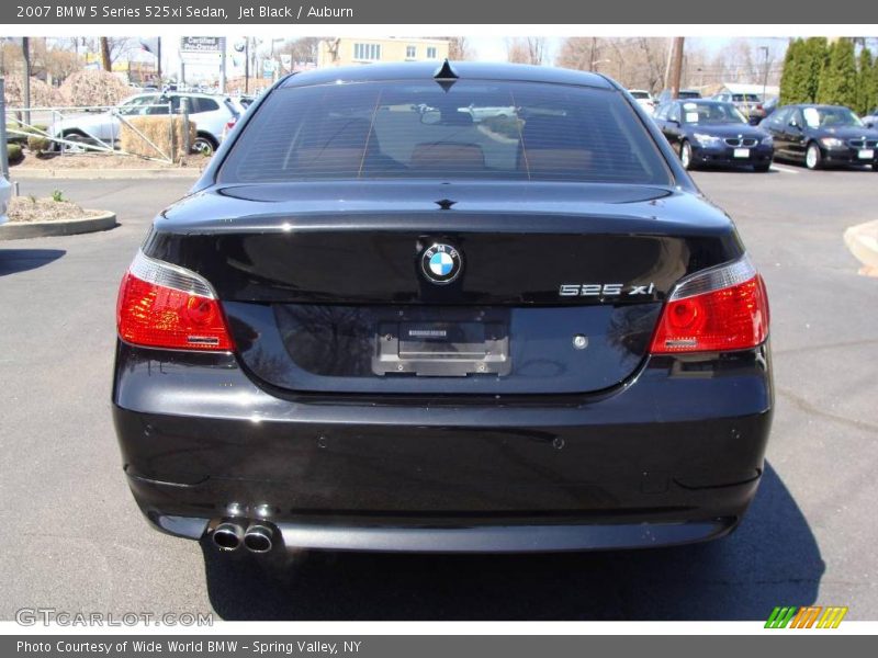 Jet Black / Auburn 2007 BMW 5 Series 525xi Sedan
