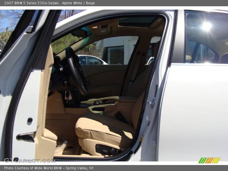 Alpine White / Beige 2007 BMW 5 Series 530xi Sedan