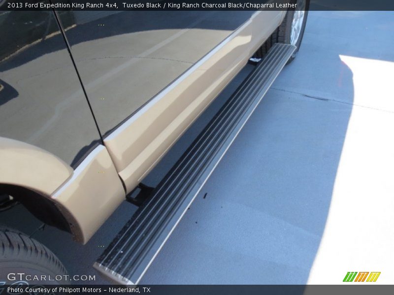 Tuxedo Black / King Ranch Charcoal Black/Chaparral Leather 2013 Ford Expedition King Ranch 4x4