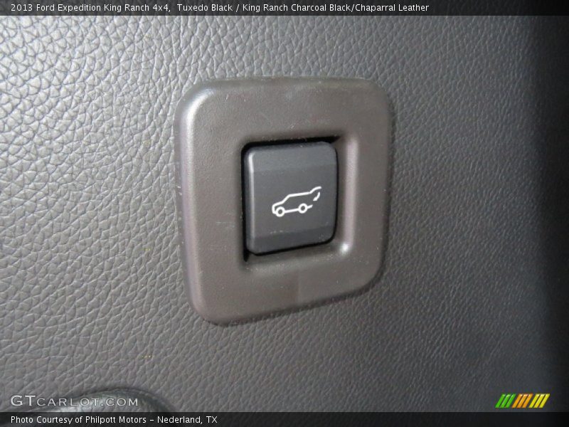Controls of 2013 Expedition King Ranch 4x4