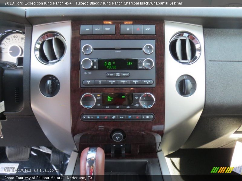 Controls of 2013 Expedition King Ranch 4x4