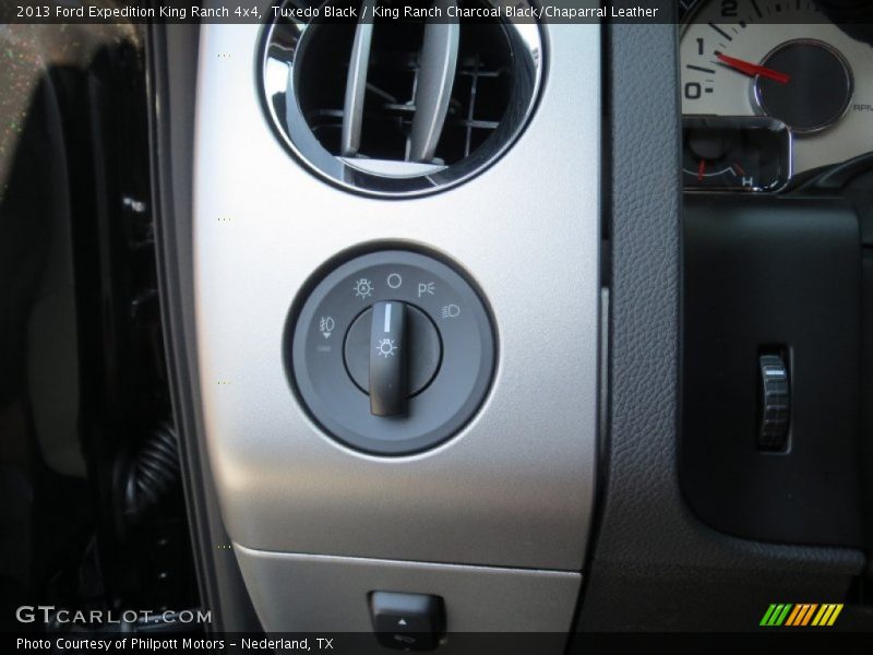 Controls of 2013 Expedition King Ranch 4x4