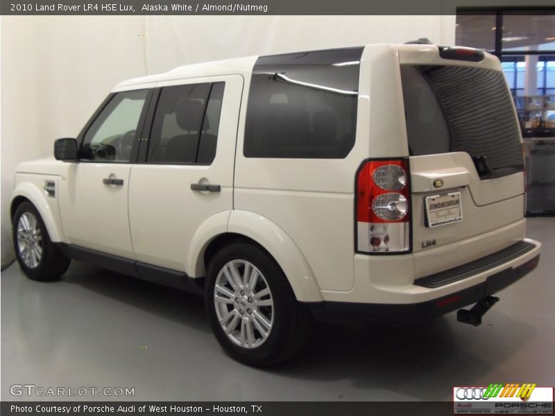 Alaska White / Almond/Nutmeg 2010 Land Rover LR4 HSE Lux