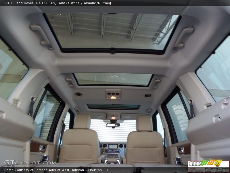 Alaska White / Almond/Nutmeg 2010 Land Rover LR4 HSE Lux