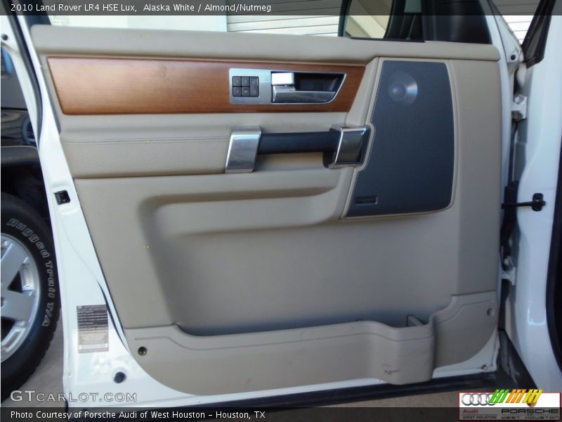 Alaska White / Almond/Nutmeg 2010 Land Rover LR4 HSE Lux