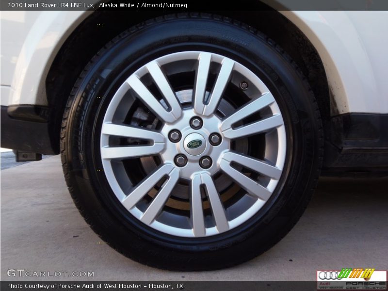 Alaska White / Almond/Nutmeg 2010 Land Rover LR4 HSE Lux