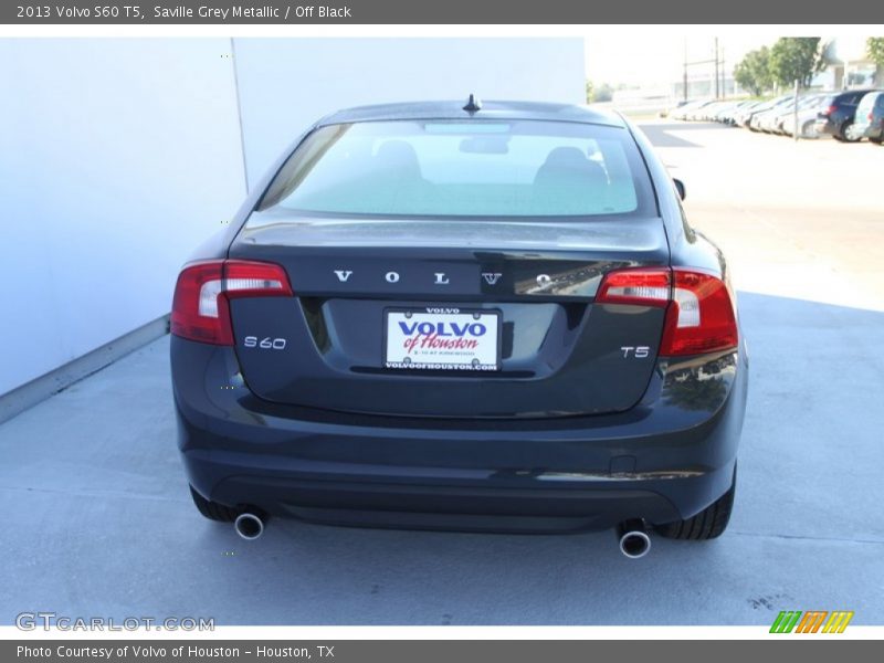 Saville Grey Metallic / Off Black 2013 Volvo S60 T5