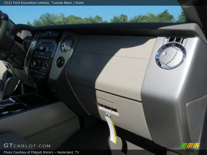 Tuxedo Black / Stone 2013 Ford Expedition Limited