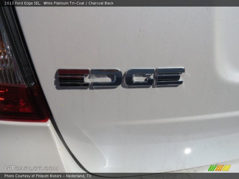White Platinum Tri-Coat / Charcoal Black 2013 Ford Edge SEL
