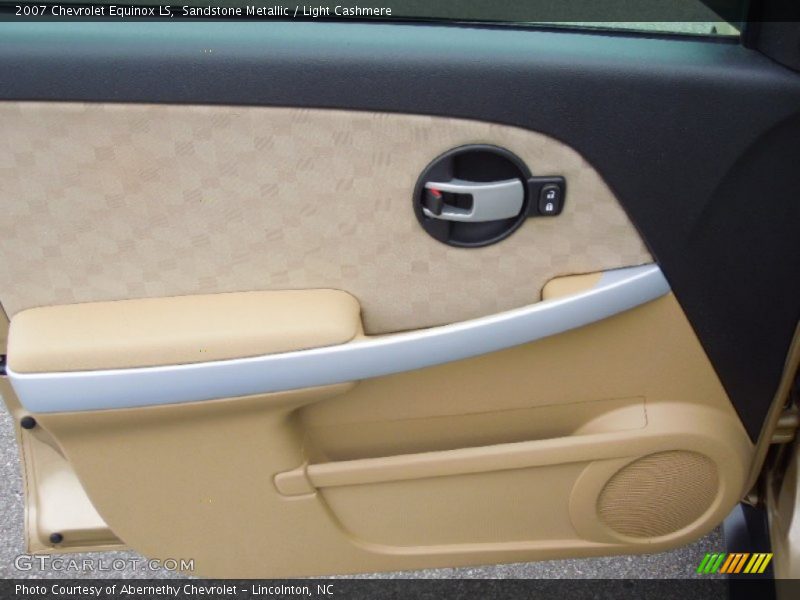 Sandstone Metallic / Light Cashmere 2007 Chevrolet Equinox LS