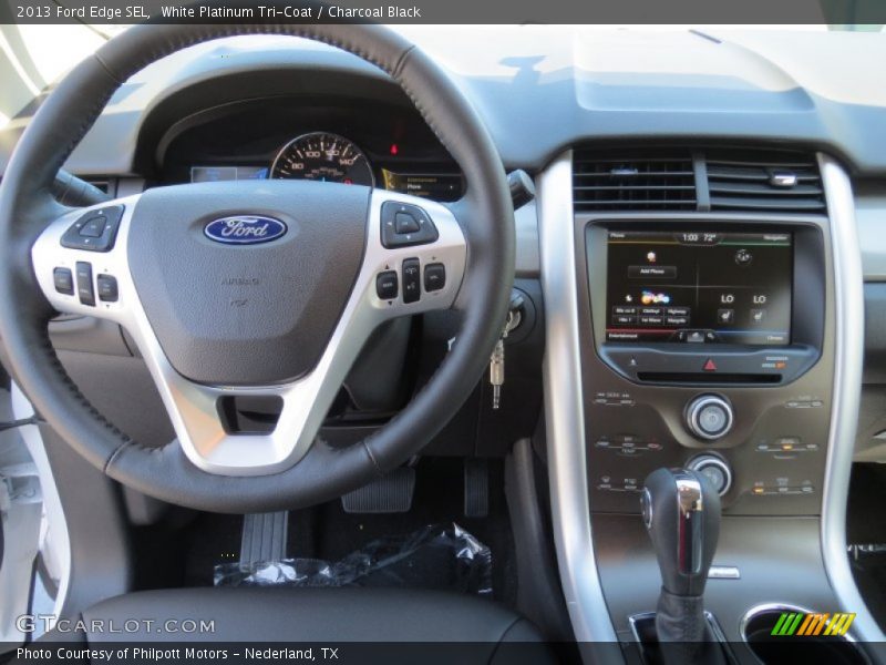 White Platinum Tri-Coat / Charcoal Black 2013 Ford Edge SEL