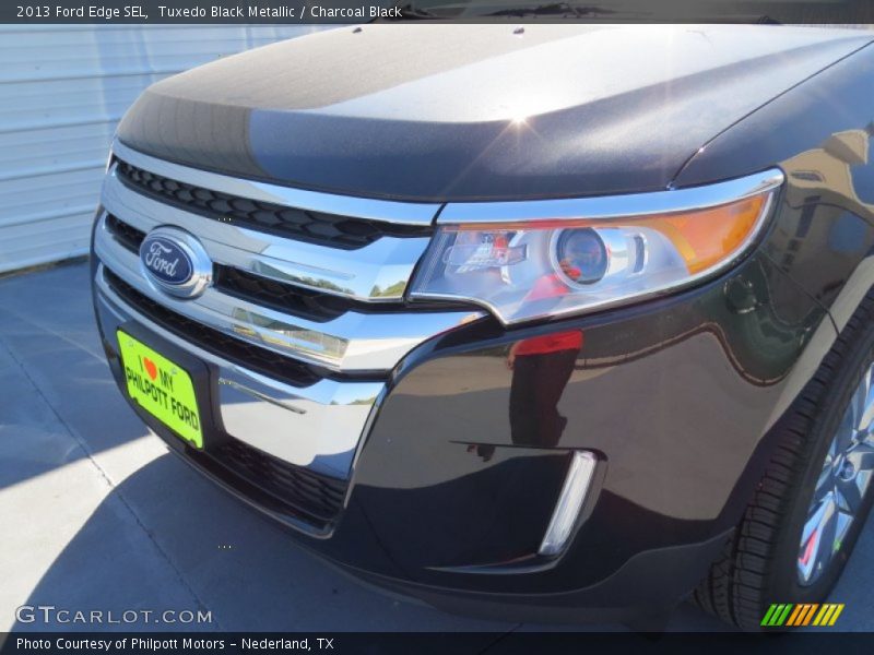 Tuxedo Black Metallic / Charcoal Black 2013 Ford Edge SEL