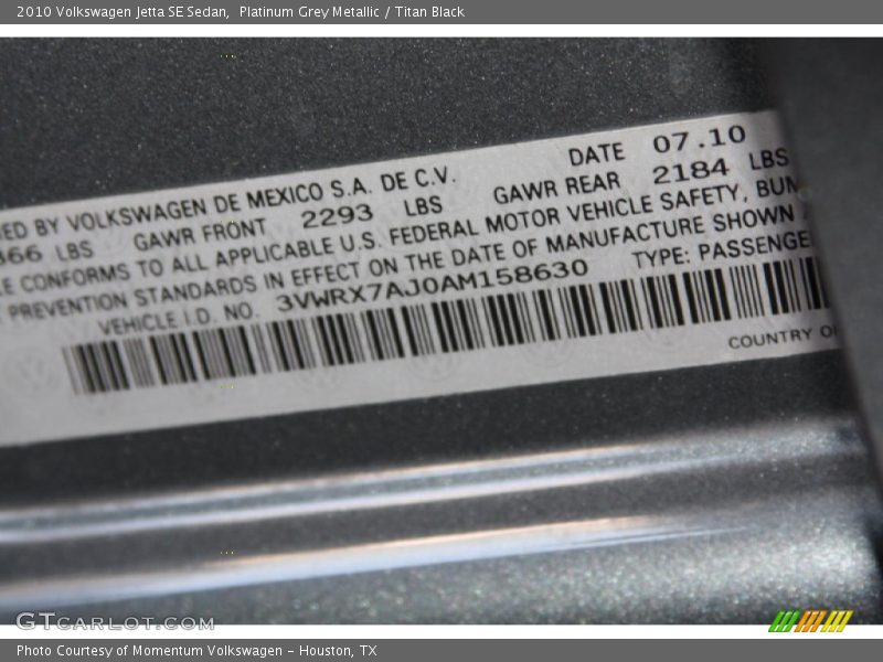 Platinum Grey Metallic / Titan Black 2010 Volkswagen Jetta SE Sedan