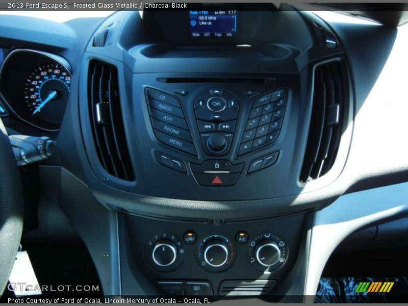 Frosted Glass Metallic / Charcoal Black 2013 Ford Escape S