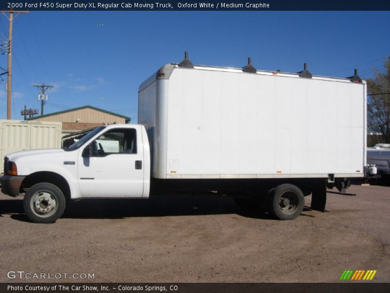 Oxford White / Medium Graphite 2000 Ford F450 Super Duty XL Regular Cab Moving Truck