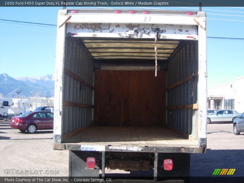 Oxford White / Medium Graphite 2000 Ford F450 Super Duty XL Regular Cab Moving Truck