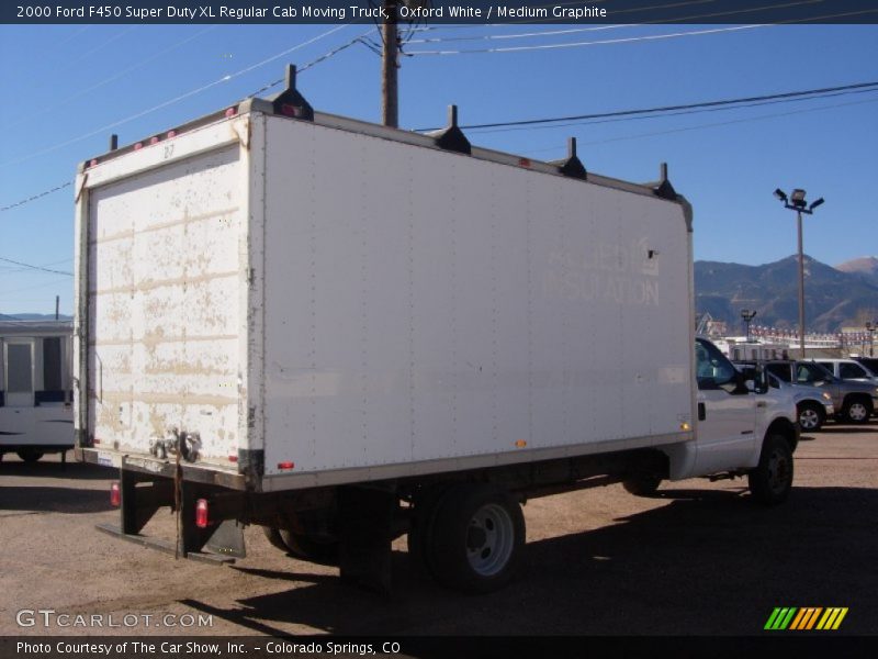 Oxford White / Medium Graphite 2000 Ford F450 Super Duty XL Regular Cab Moving Truck
