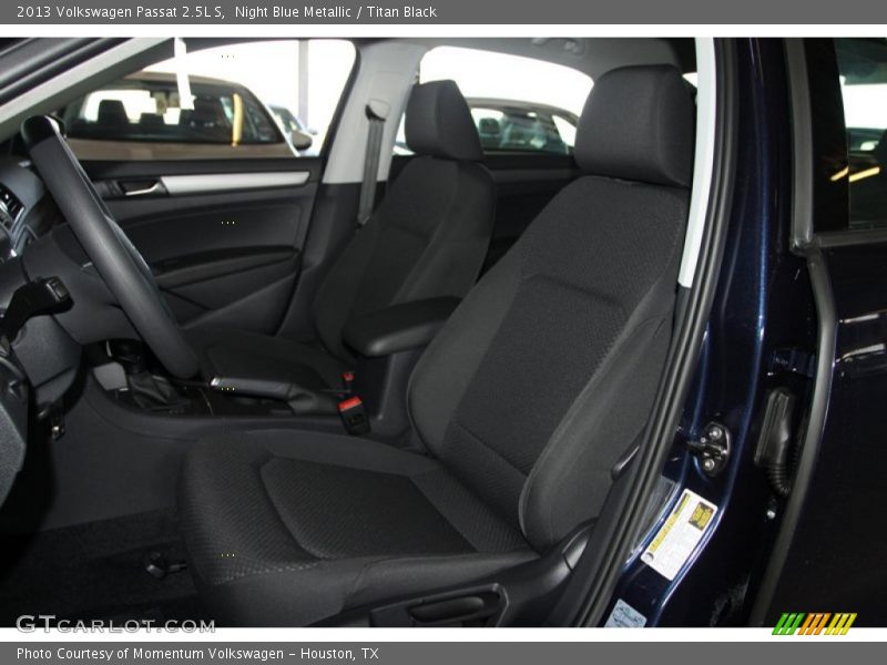 Night Blue Metallic / Titan Black 2013 Volkswagen Passat 2.5L S