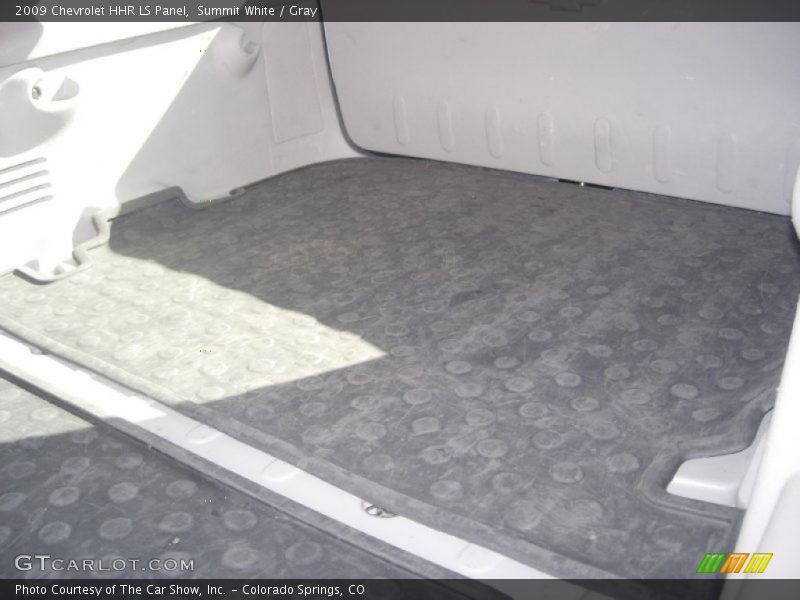 Summit White / Gray 2009 Chevrolet HHR LS Panel