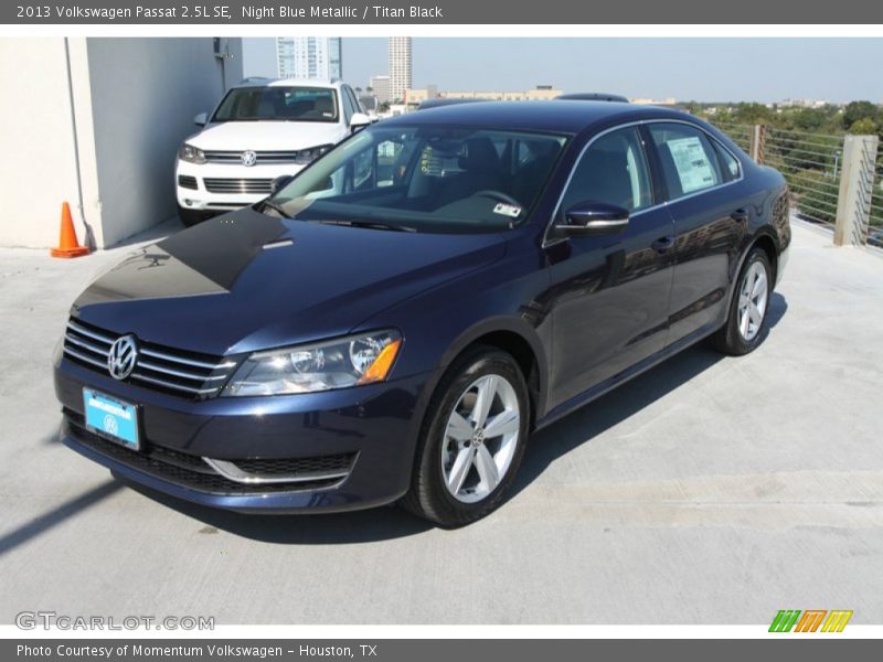 Night Blue Metallic / Titan Black 2013 Volkswagen Passat 2.5L SE