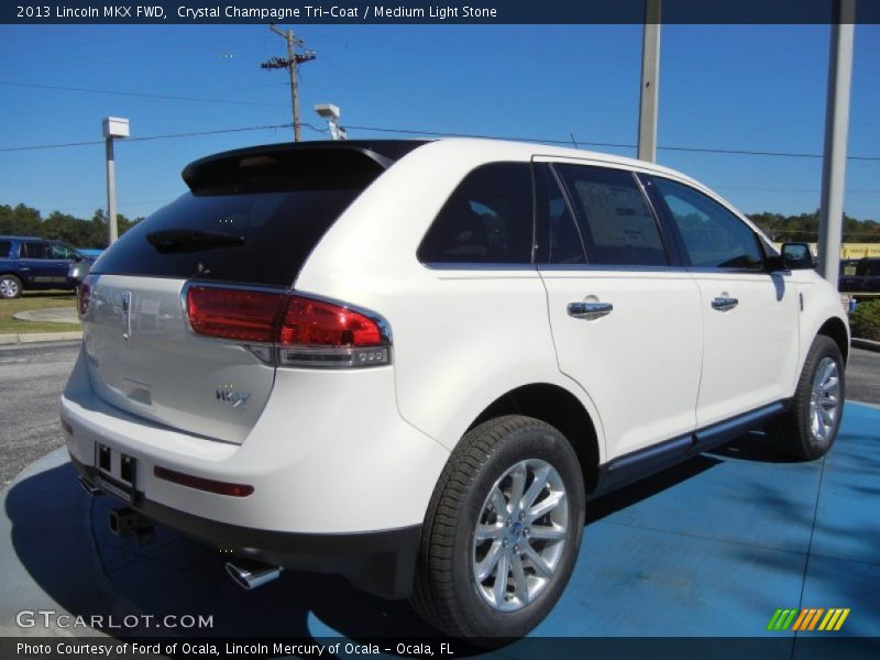 Crystal Champagne Tri-Coat / Medium Light Stone 2013 Lincoln MKX FWD