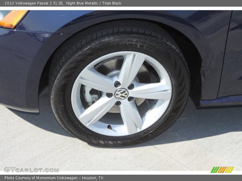 Night Blue Metallic / Titan Black 2013 Volkswagen Passat 2.5L SE