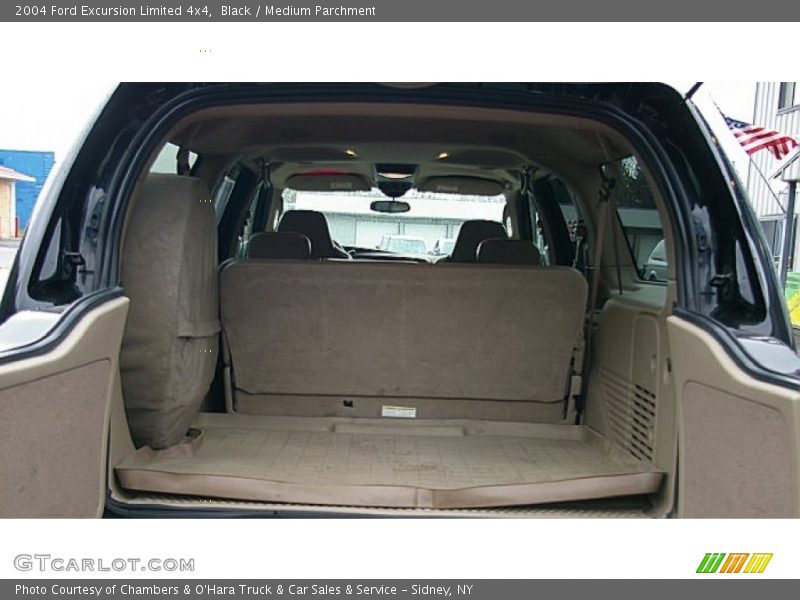  2004 Excursion Limited 4x4 Trunk