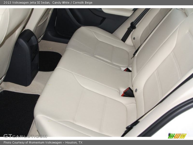Candy White / Cornsilk Beige 2013 Volkswagen Jetta SE Sedan