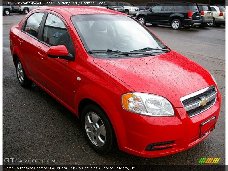 Victory Red / Charcoal Black 2007 Chevrolet Aveo LS Sedan