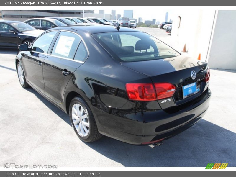 Black Uni / Titan Black 2013 Volkswagen Jetta SE Sedan