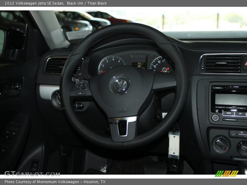 Black Uni / Titan Black 2013 Volkswagen Jetta SE Sedan