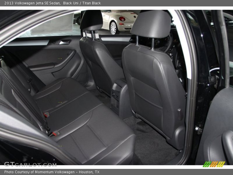 Black Uni / Titan Black 2013 Volkswagen Jetta SE Sedan