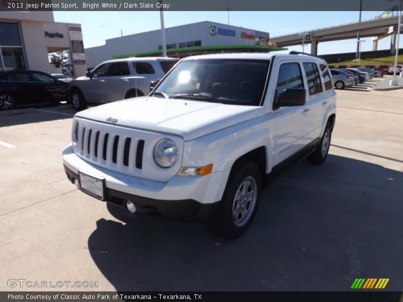 Bright White / Dark Slate Gray 2013 Jeep Patriot Sport
