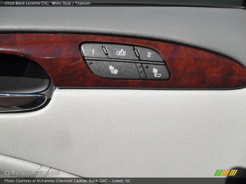 White Opal / Titanium 2010 Buick Lucerne CXL