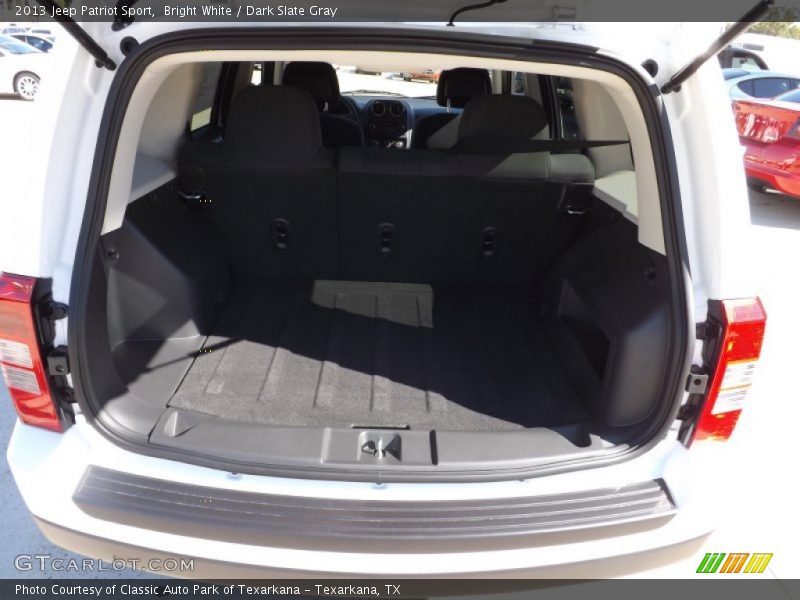 Bright White / Dark Slate Gray 2013 Jeep Patriot Sport