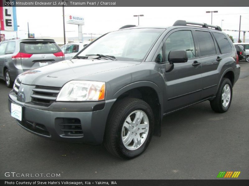 Titanium Pearl / Charcoal 2005 Mitsubishi Endeavor LS AWD