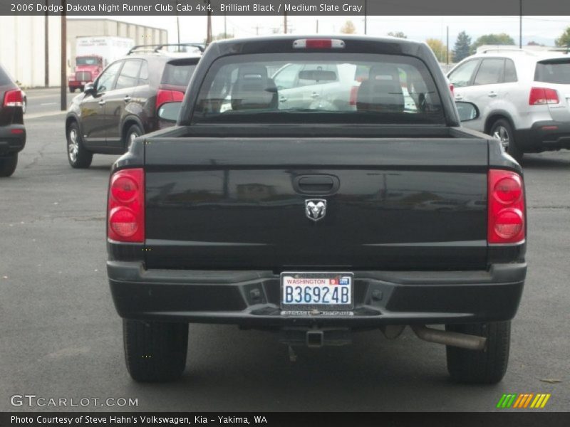 Brilliant Black / Medium Slate Gray 2006 Dodge Dakota Night Runner Club Cab 4x4