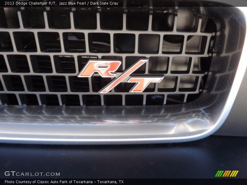 R/T - 2013 Dodge Challenger R/T