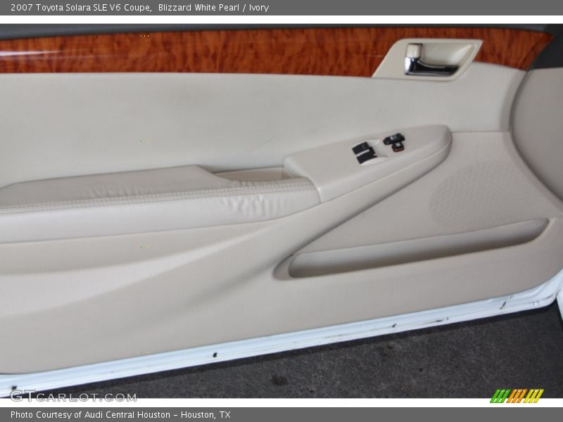 Blizzard White Pearl / Ivory 2007 Toyota Solara SLE V6 Coupe