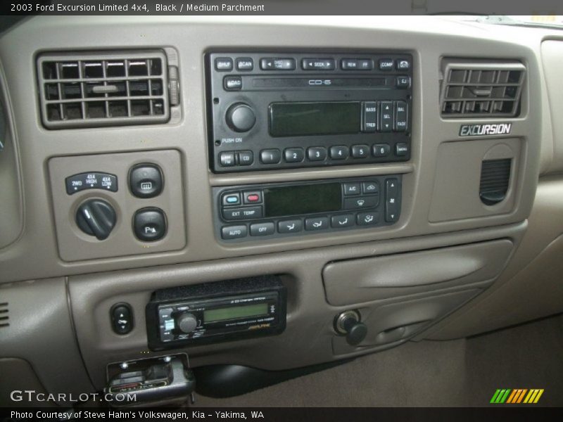 Controls of 2003 Excursion Limited 4x4