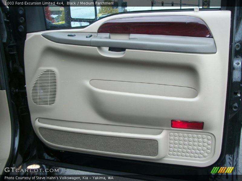 Door Panel of 2003 Excursion Limited 4x4