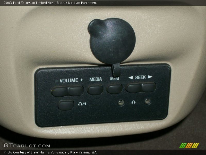 Controls of 2003 Excursion Limited 4x4