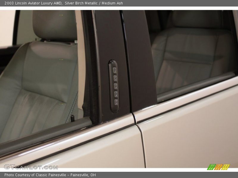 Silver Birch Metallic / Medium Ash 2003 Lincoln Aviator Luxury AWD