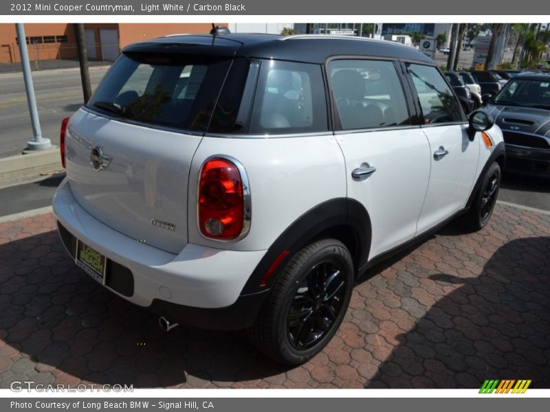 Light White / Carbon Black 2012 Mini Cooper Countryman