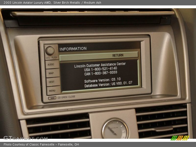 Silver Birch Metallic / Medium Ash 2003 Lincoln Aviator Luxury AWD